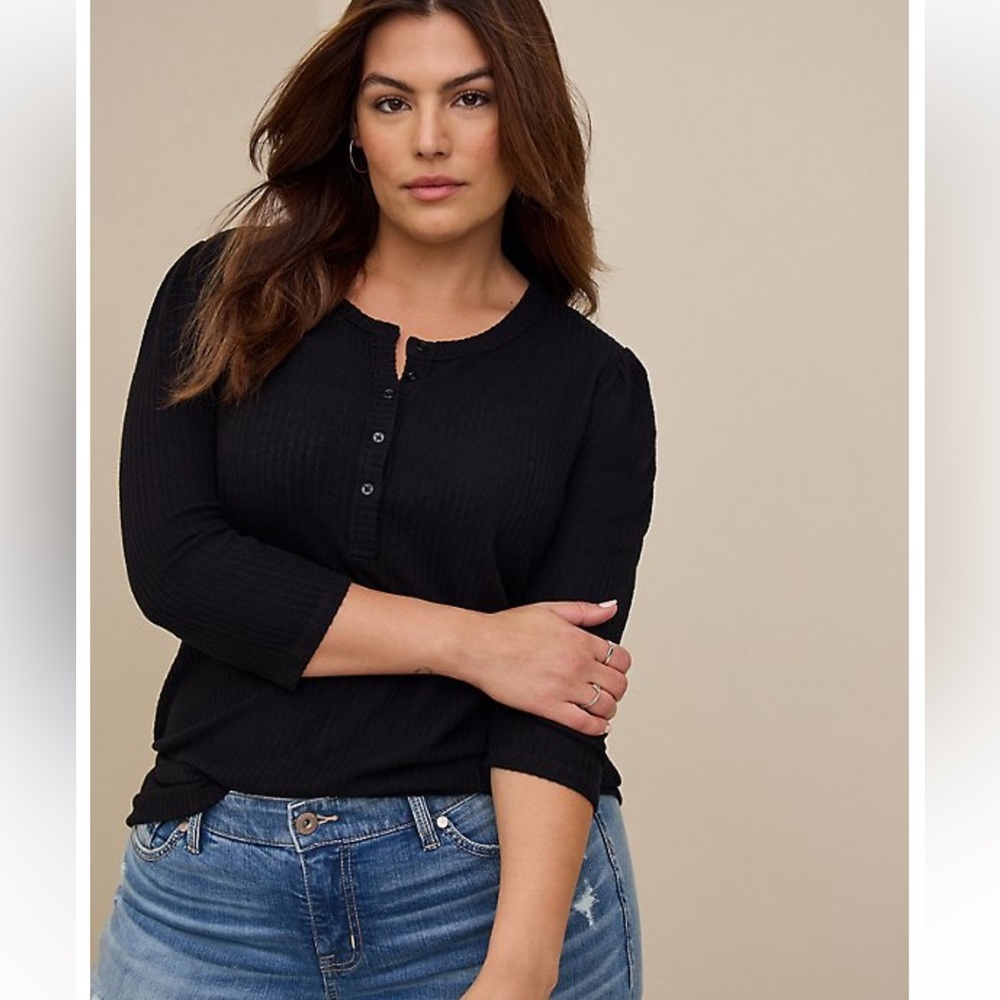 Torrid Size 1 NWT Black Ribbed Top